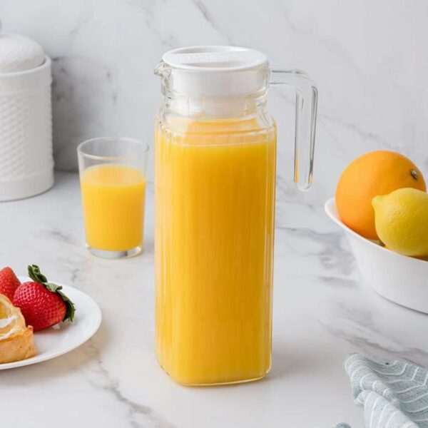 Grand Pichet LINE Porte Frigo 1,2 L Avec bouchon et Couvercle Amovible Grille Antichute Glaçon Carafe Transparent à petit prix